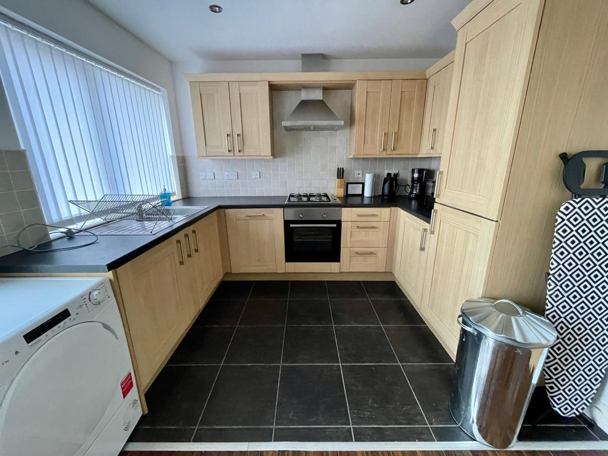 2 Bedroom City-Centre Apartment With Free Parking Belfast Exterior photo